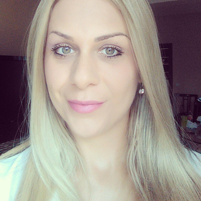 ANA SINOBAD: Zašto ne prihvatamo tuđi uspeh i sreću?